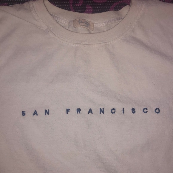brandy Melville white cropped SF shirt - Picture 3 of 3